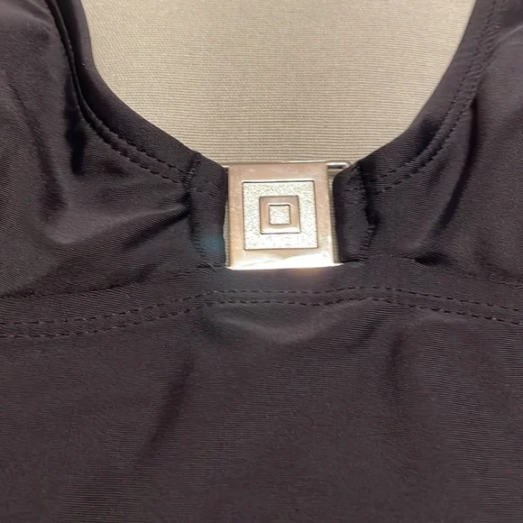 Isaac Mizrahi Halter Tankini. - Picture 2 of 11